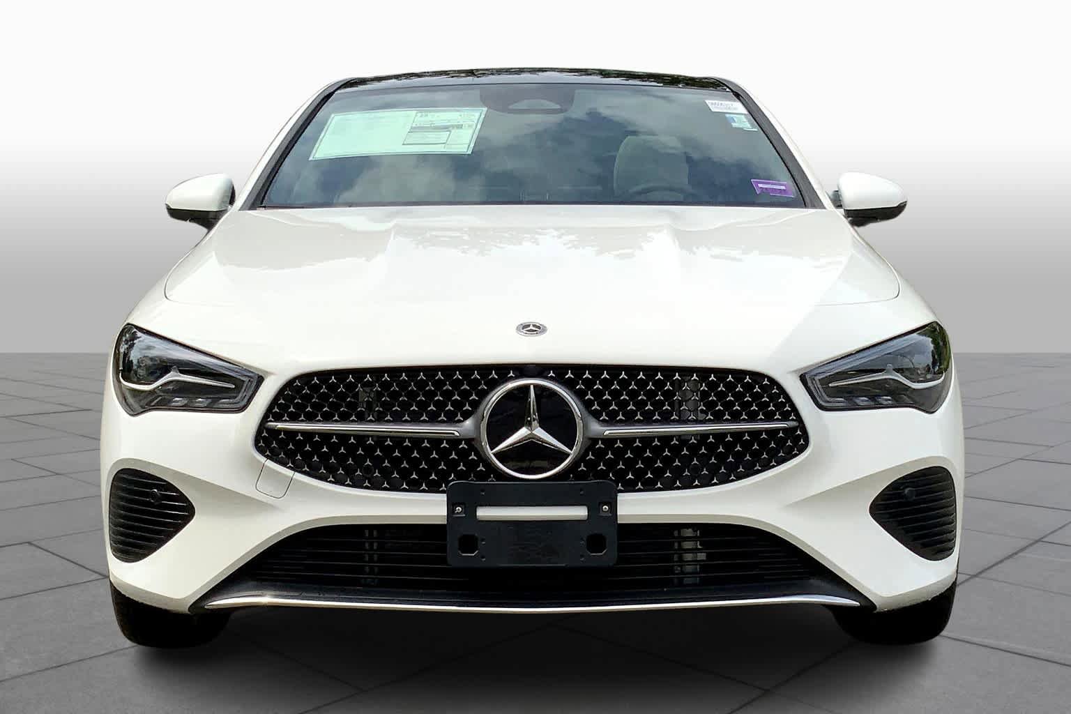 Used 2025 Mercedes-Benz CLA 250 4MATIC image 3