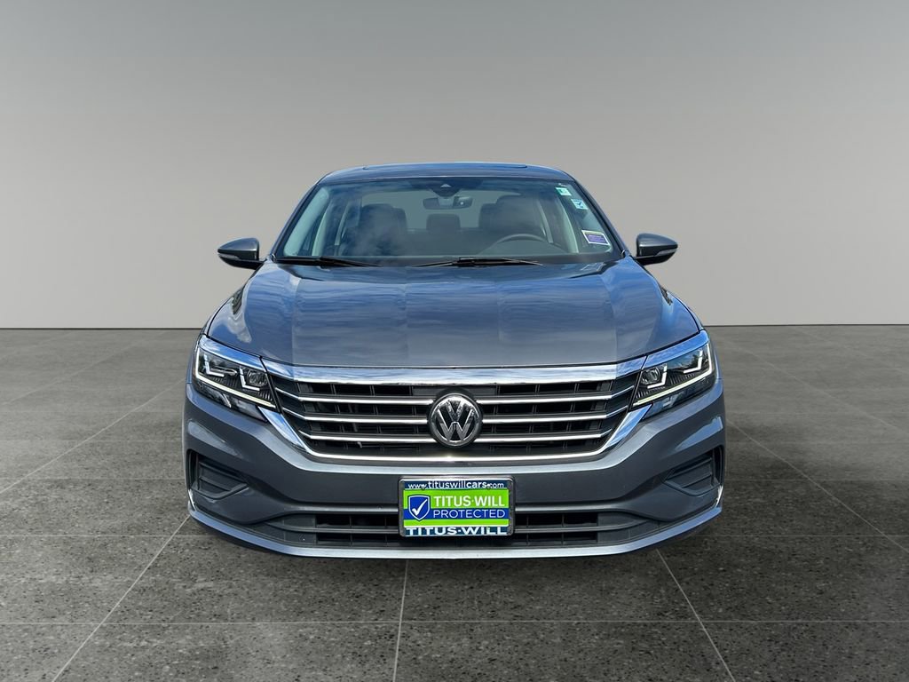 Used 2021 Volkswagen Passat 2.0T SE image 2