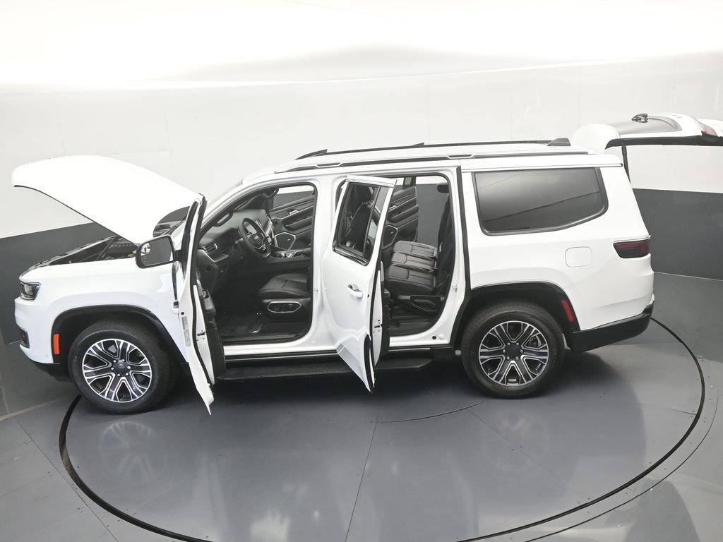 Used 2024 Jeep Wagoneer Series II image 71