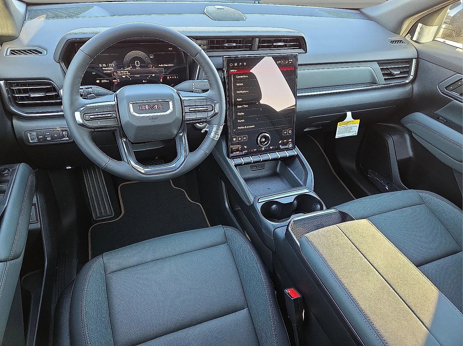 Used 2026 GMC Terrain AT4 w/ Technology Package II image 11