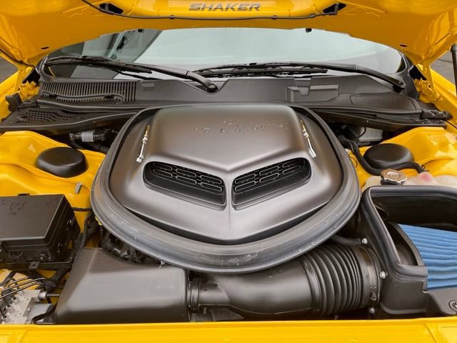 Used 2017 Dodge Challenger R/T Plus RWD image 30