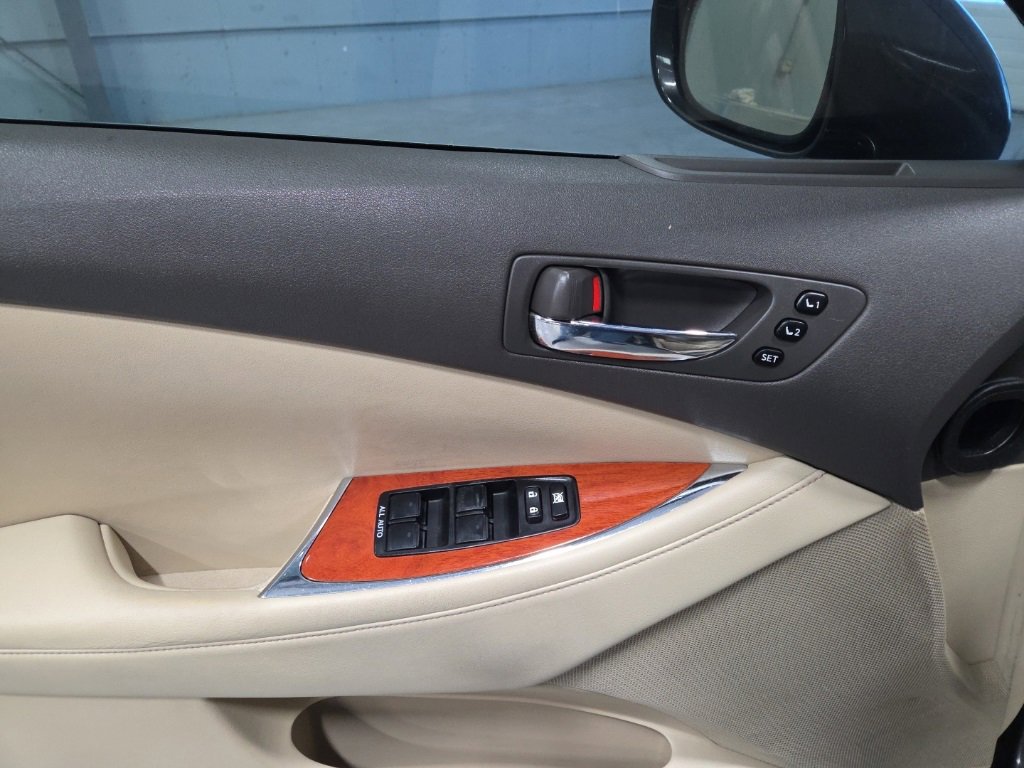 Used 2012 Lexus ES 350 image 11