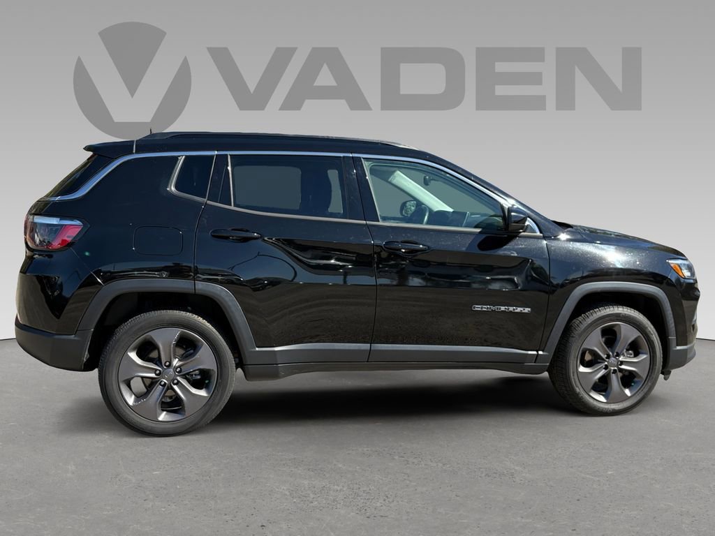 Used 2022 Jeep Compass Latitude image 5
