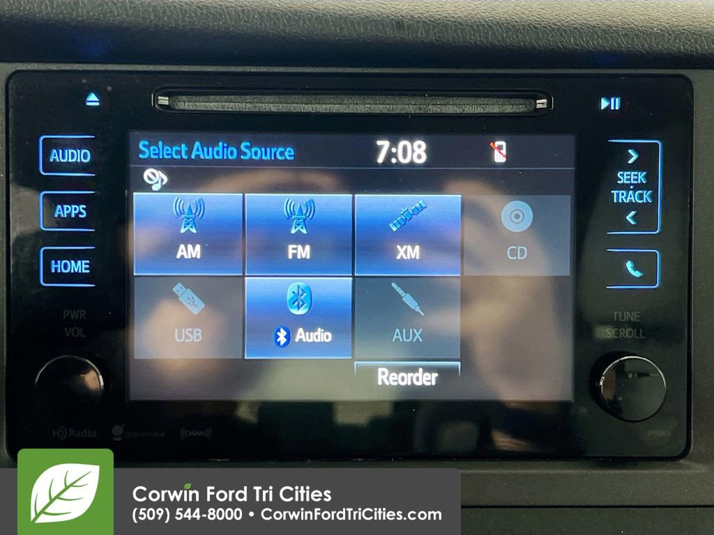 Used 2016 Toyota Sienna LE image 22