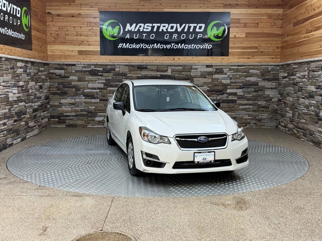 Used 2016 Subaru Impreza 2.0i image 2