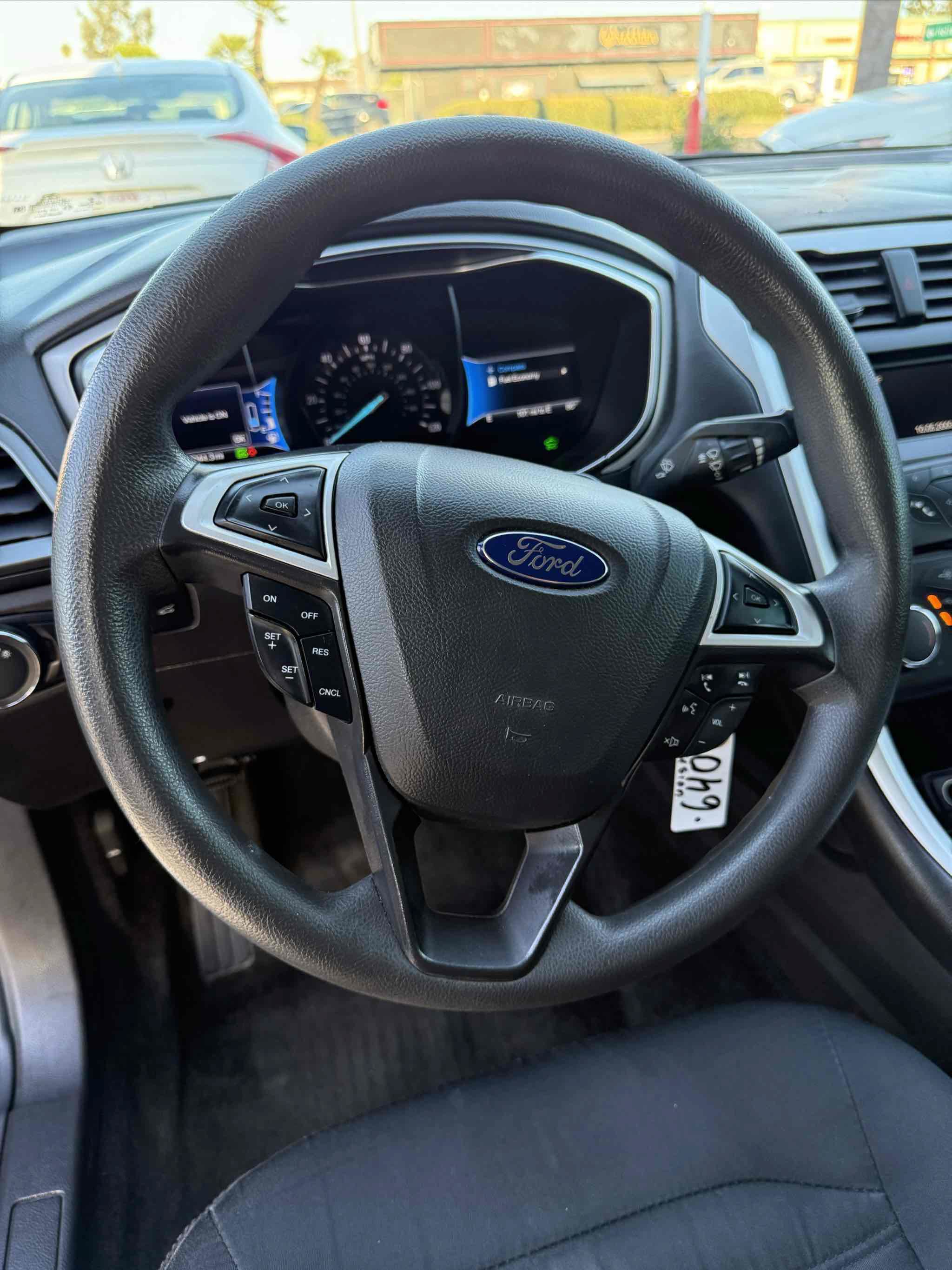 Used 2016 Ford Fusion SE FWD image 70
