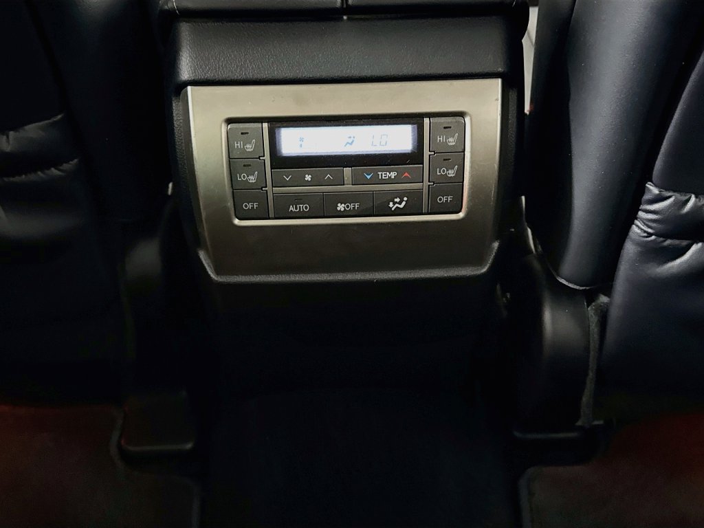 Used 2018 Lexus GX 460 Premium w/ Premium Package AWD/4WD image 26