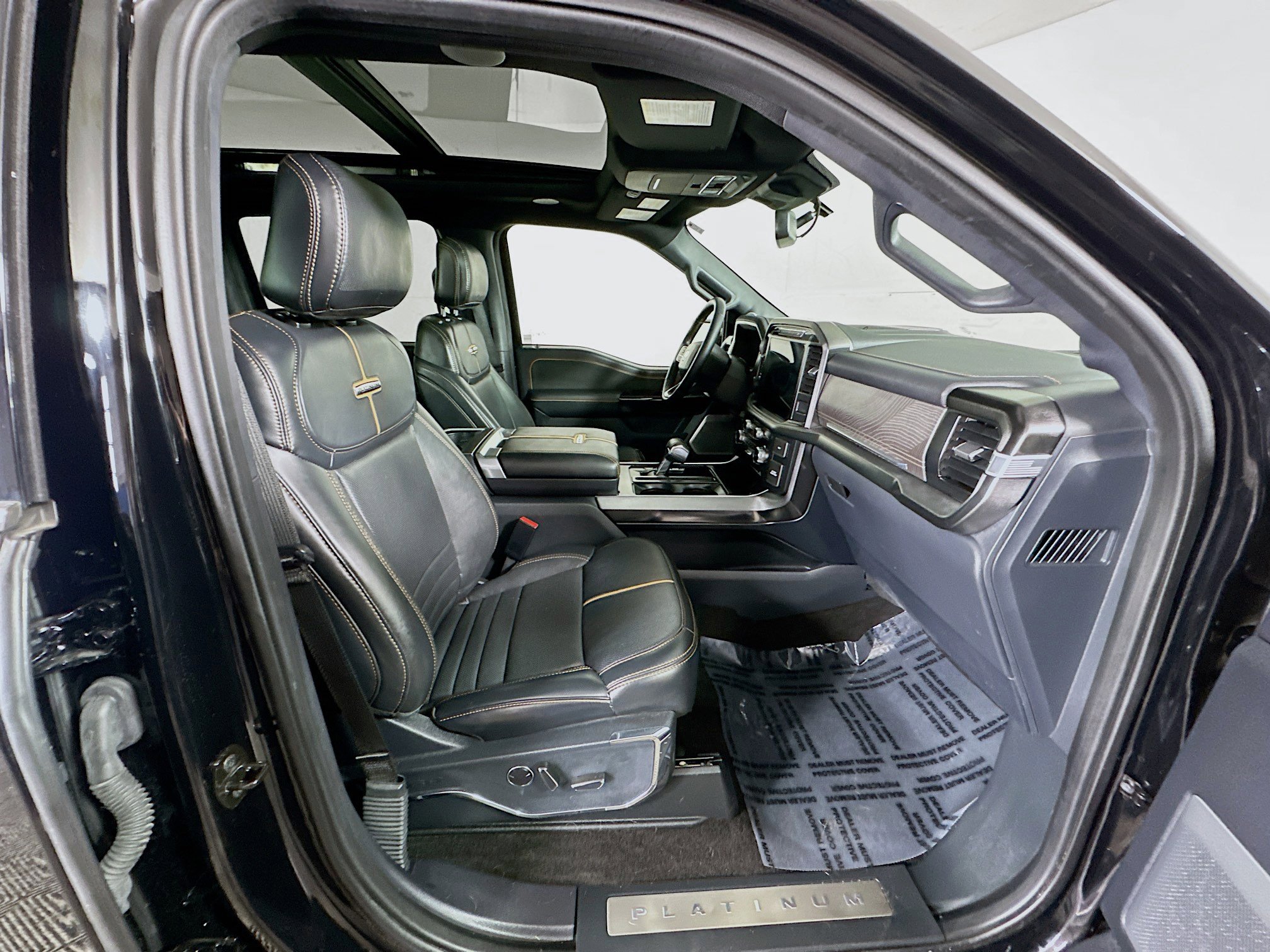 Used 2023 Ford F150 Platinum w/ Equipment Group 701A High image 28