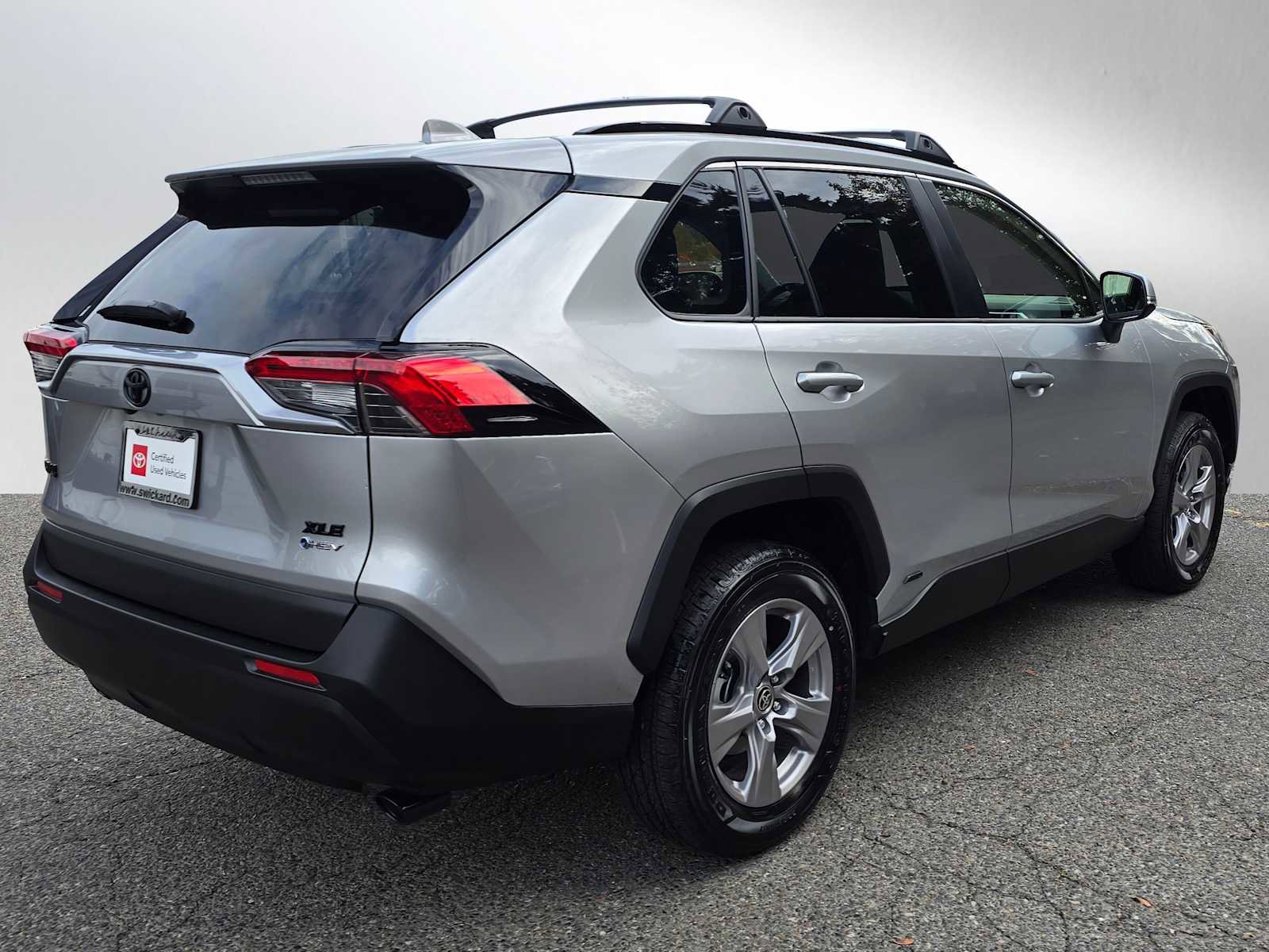 Certified 2025 Toyota RAV4 XLE image 3