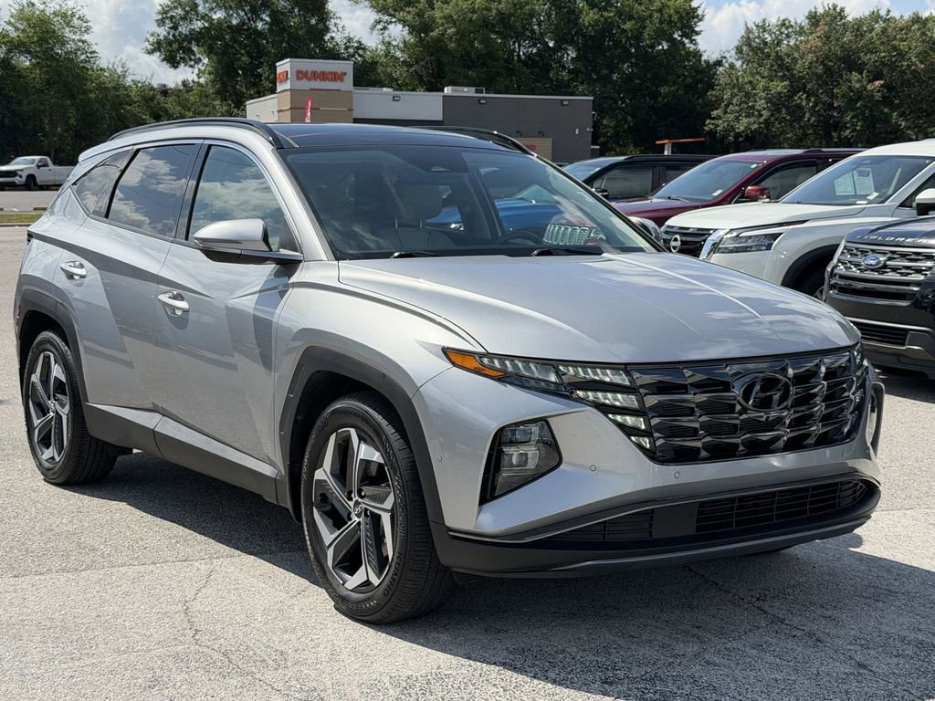 Used 2022 Hyundai Tucson Limited FWD image 2