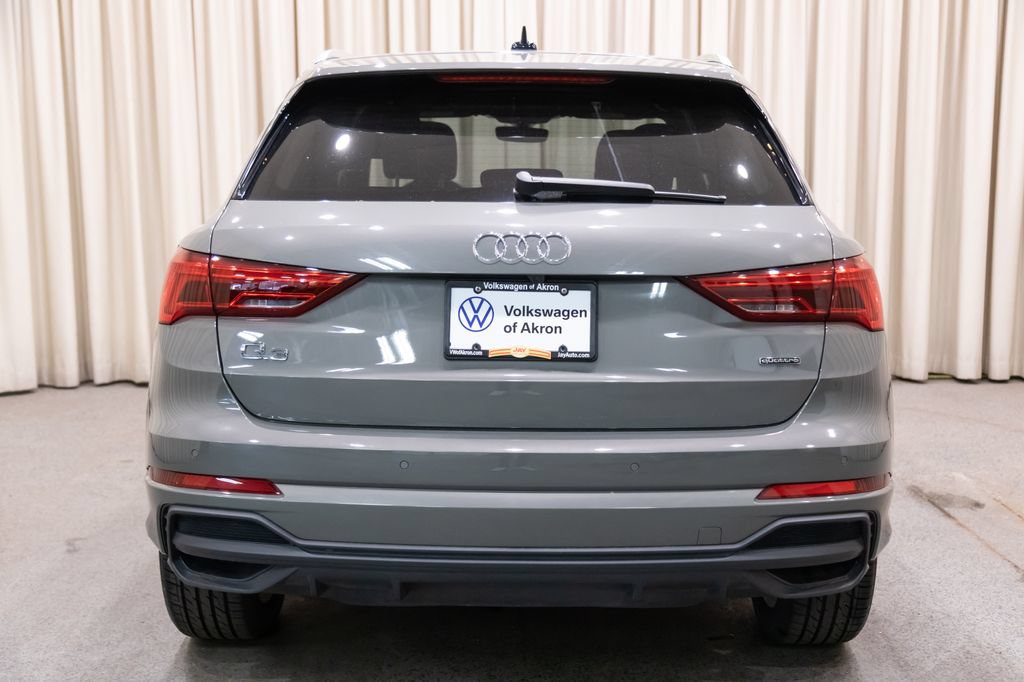 Used 2023 Audi Q3 2.0T Premium AWD/4WD image 4