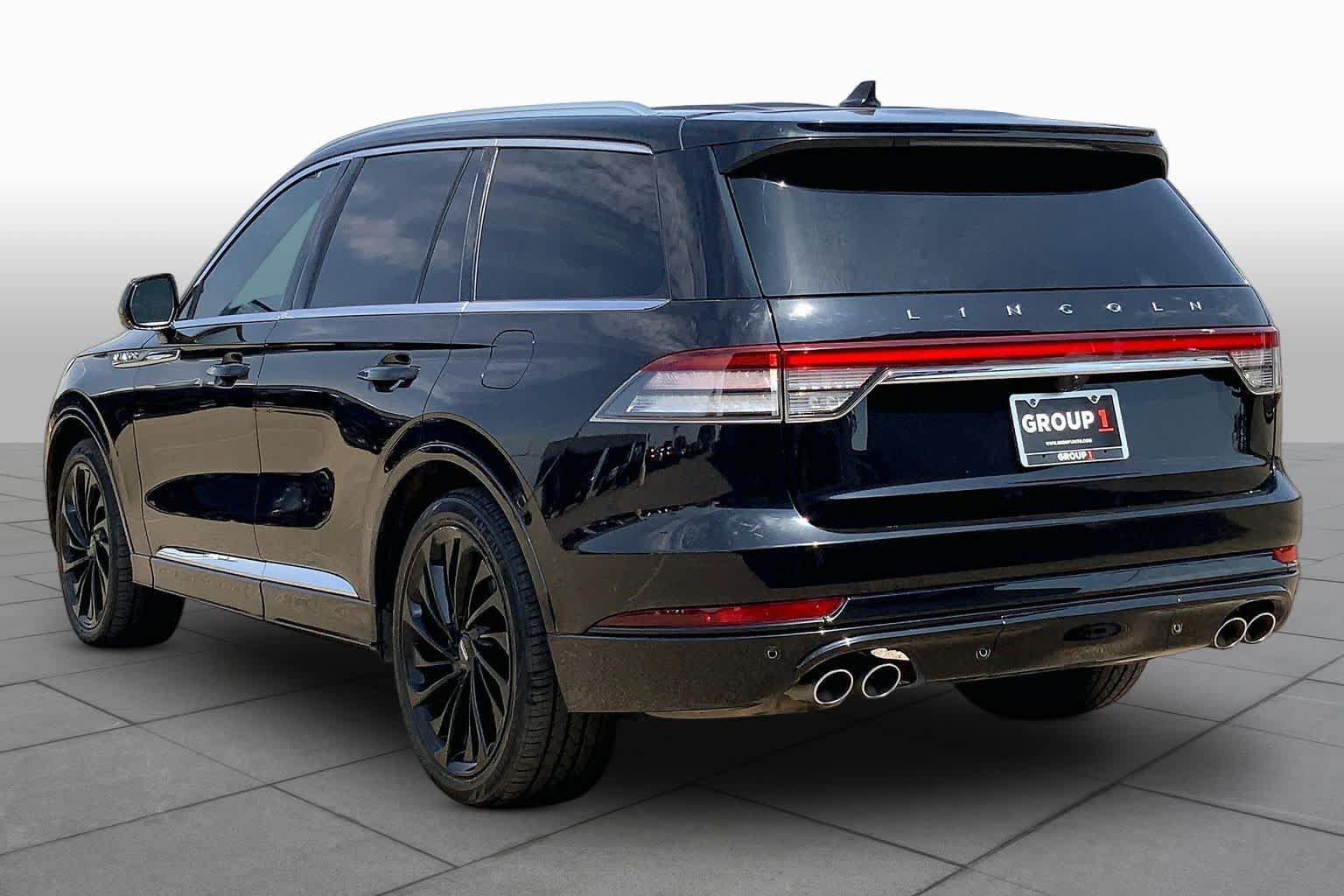 Used 2021 Lincoln Aviator Reserve w/ Equipment Group 210A AWD/4WD image 12