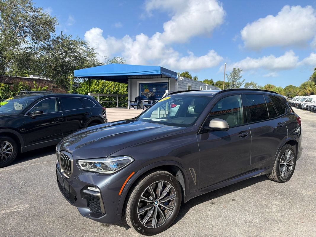 Used 2020 BMW X5 M50i AWD/4WD image 1