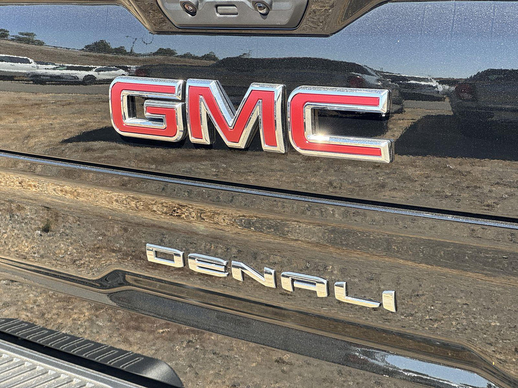 New 2026 GMC Sierra 1500 Denali AWD/4WD image 4