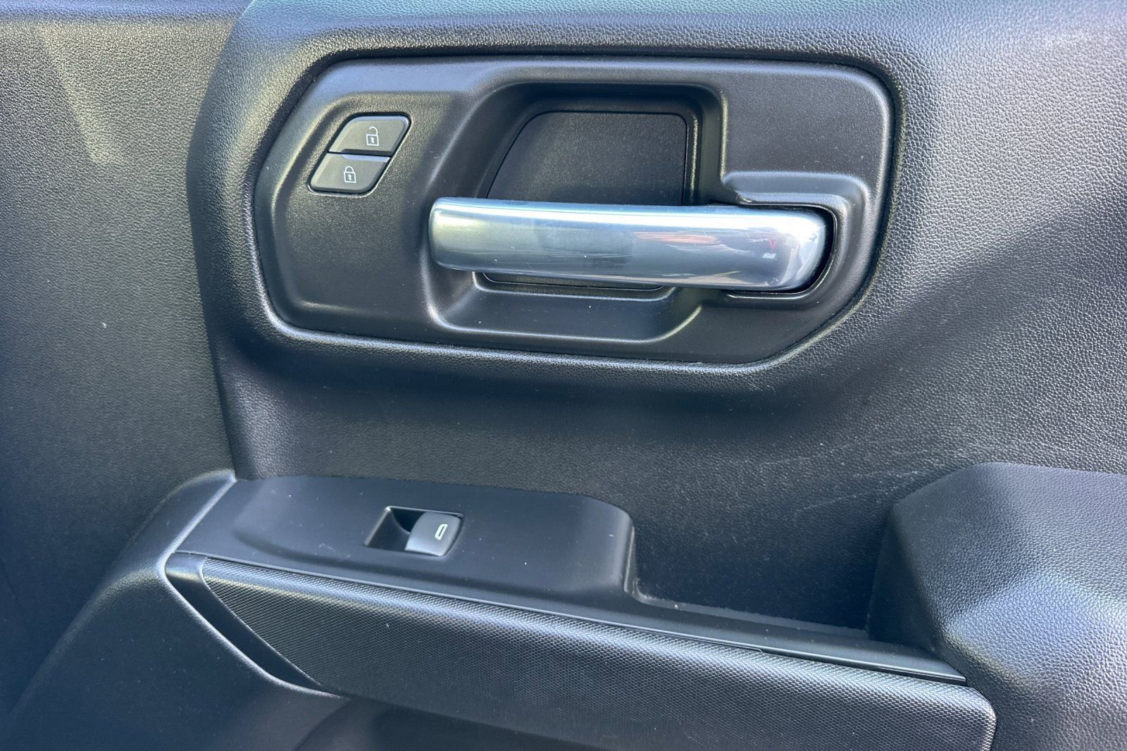 Certified 2022 Chevrolet Silverado 1500 Custom image 21