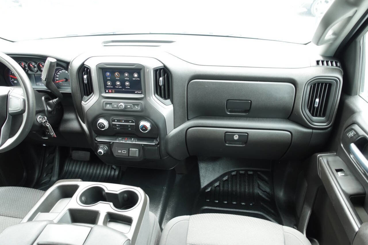 Used 2023 GMC Sierra 2500 Pro w/ Convenience Package AWD/4WD image 39