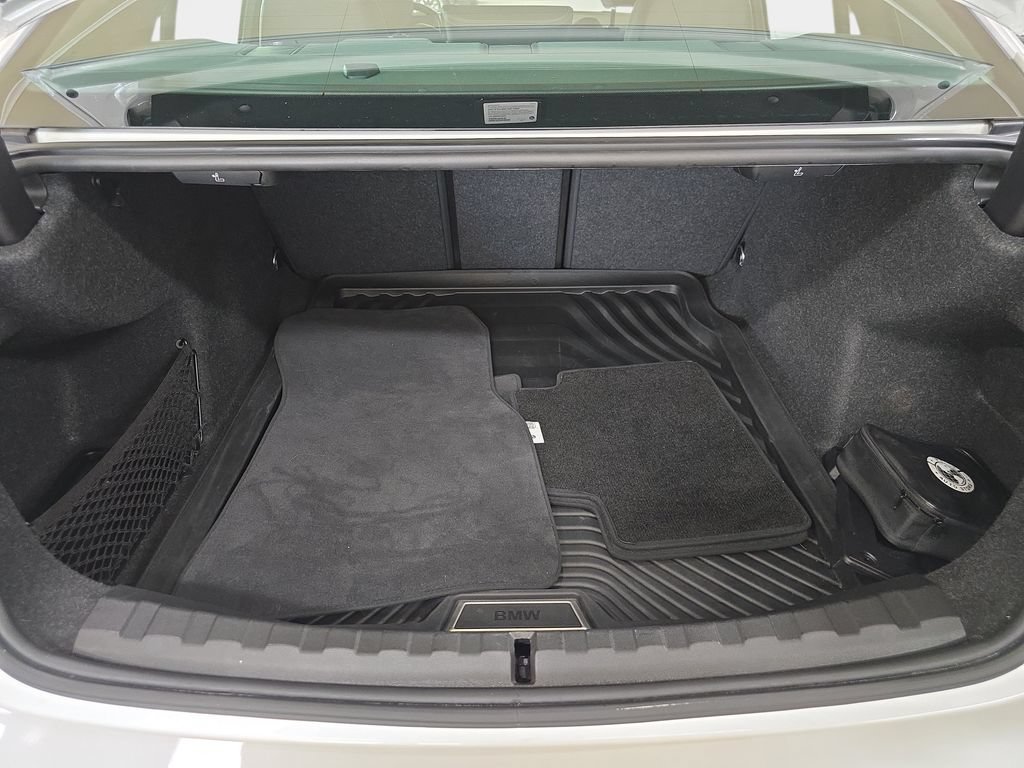 Certified 2023 BMW 330i Sedan w/ Driving Assistance Package RWD image 30