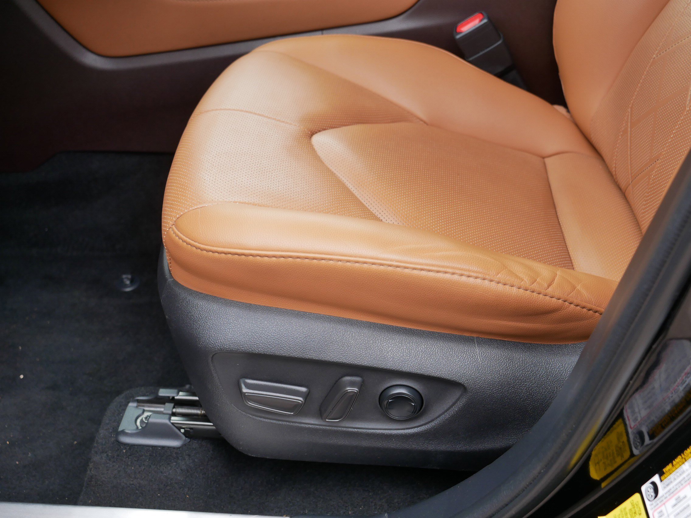 Used 2020 Toyota Highlander Platinum AWD/4WD image 20