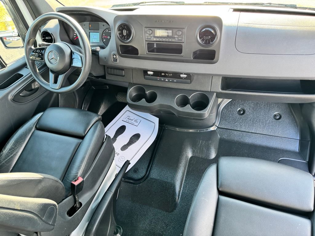 Used 2020 Mercedes-Benz Sprinter 2500 image 12