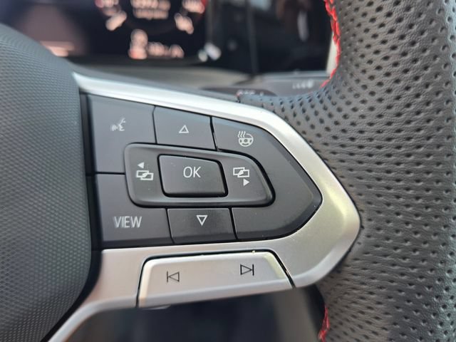 New 2026 Volkswagen GTI SE FWD image 26