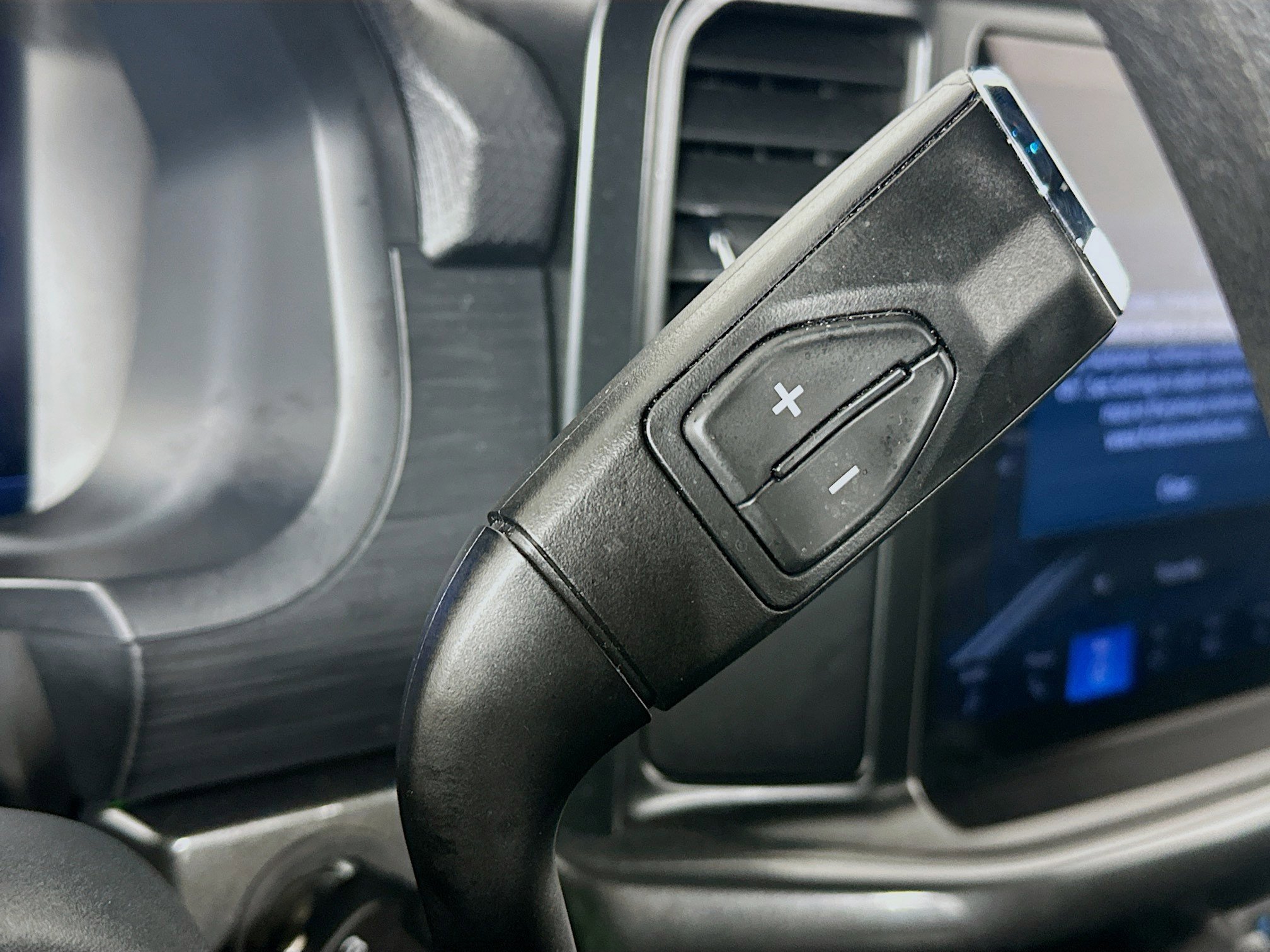 Used 2024 Ford F150 STX image 25