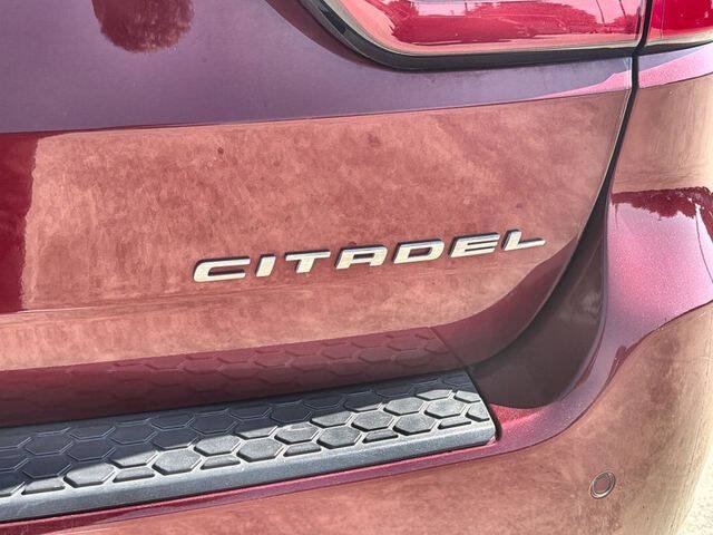 Used 2016 Dodge Durango Citadel w/ Premium Entertainment Group RWD image 31