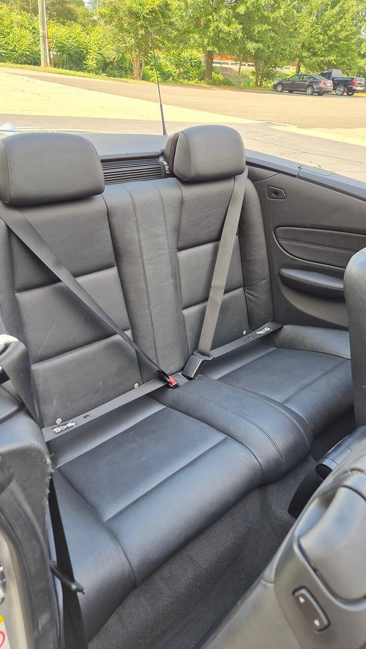 Used 2008 BMW 128i Convertible RWD image 34