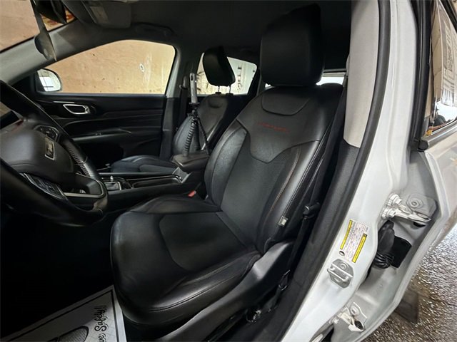 Used 2022 Jeep Compass Trailhawk w/ Trailhawk Convenience Group image 11