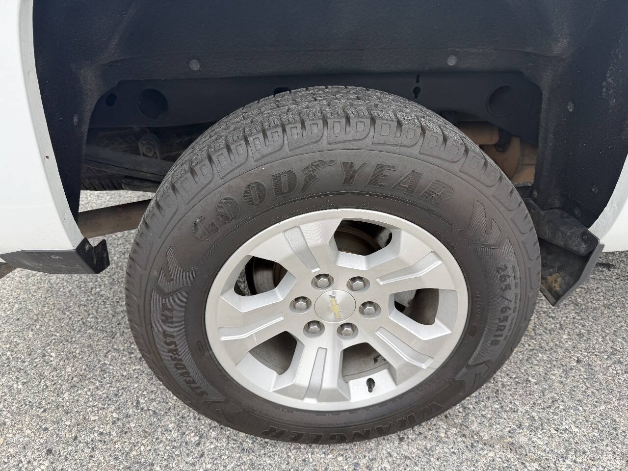 Used 2018 Chevrolet Silverado 1500 LT w/ All Star Edition AWD/4WD image 25