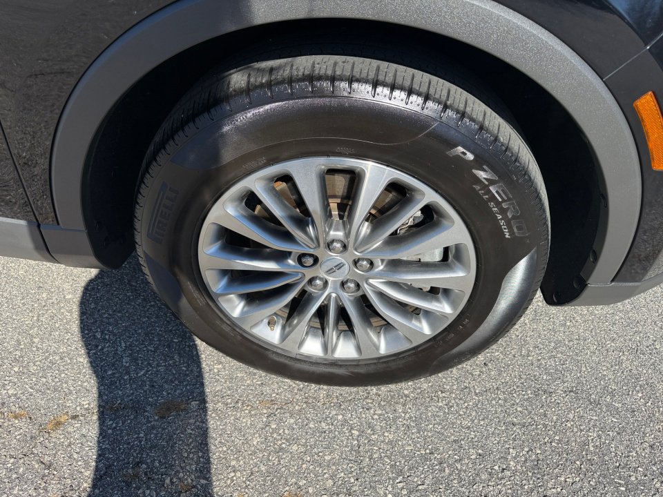 Used 2016 Lincoln MKX Select w/ Select Plus Package image 29