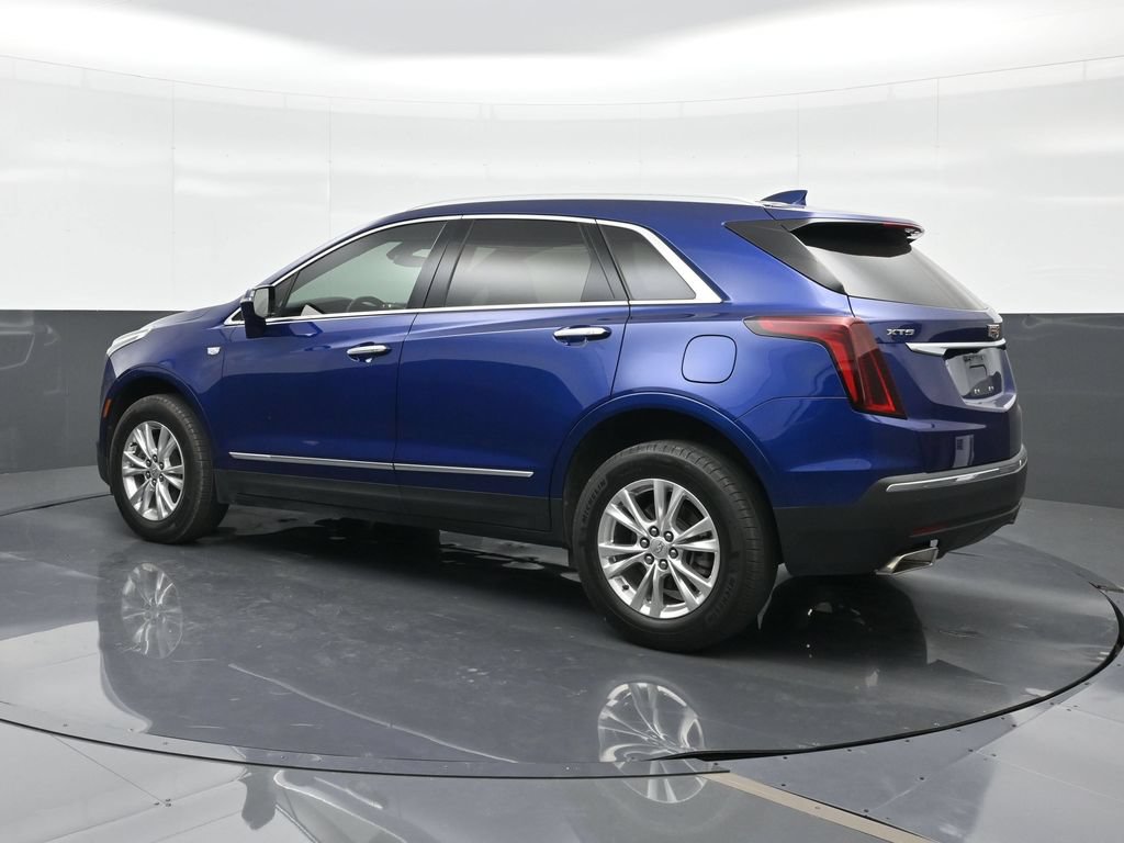 Certified 2024 Cadillac XT5 Luxury FWD image 2