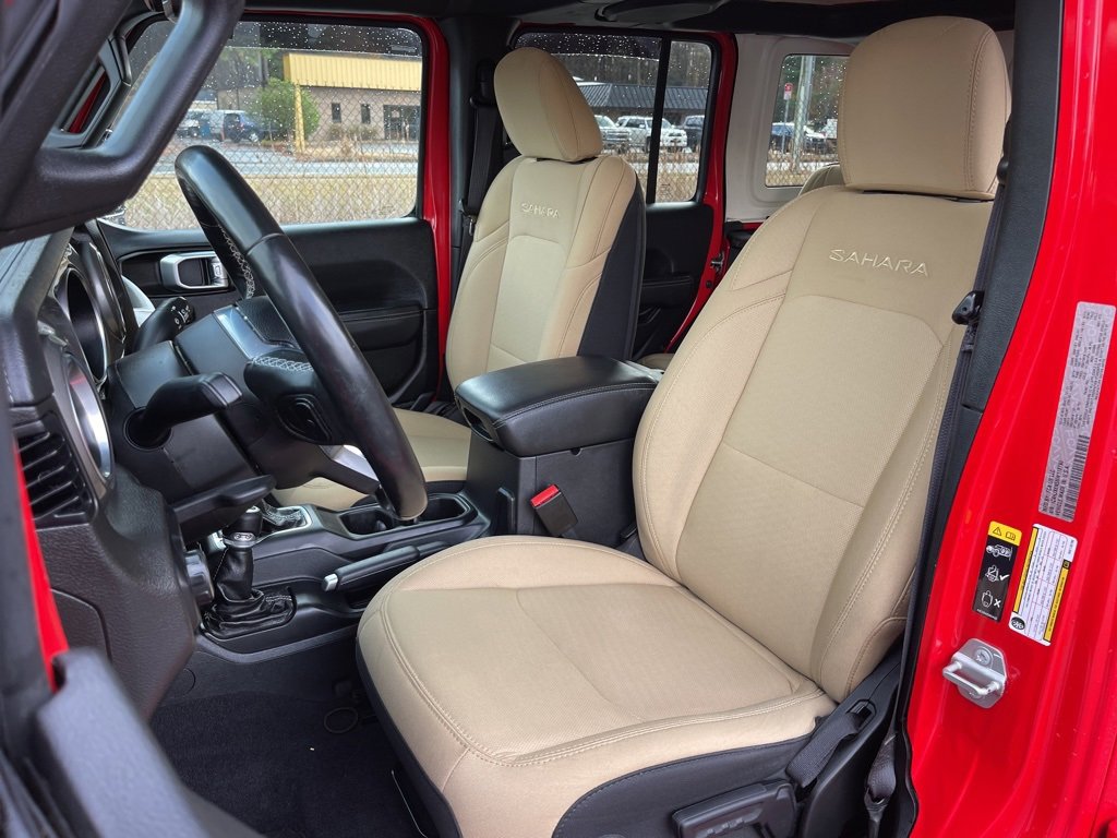 Used 2022 Jeep Wrangler Unlimited Sahara w/ LED Lighting Group image 19