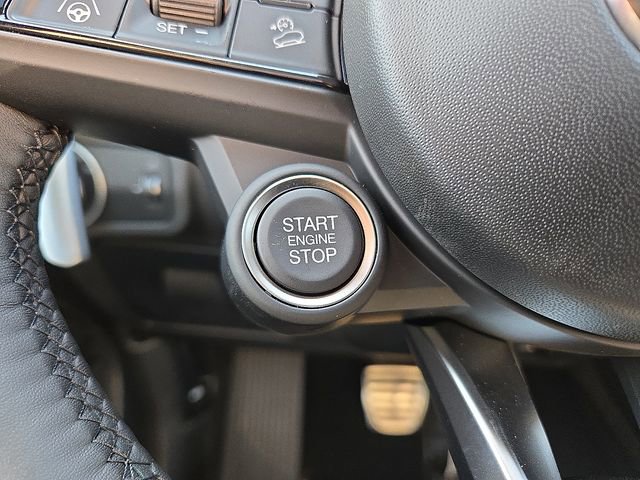 New 2026 Alfa Romeo Stelvio Sprint AWD/4WD image 16