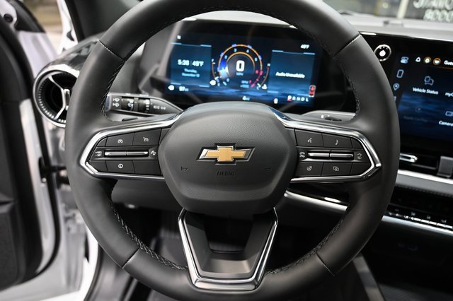 New 2026 Chevrolet Equinox LT w/ Convenience Package II image 21