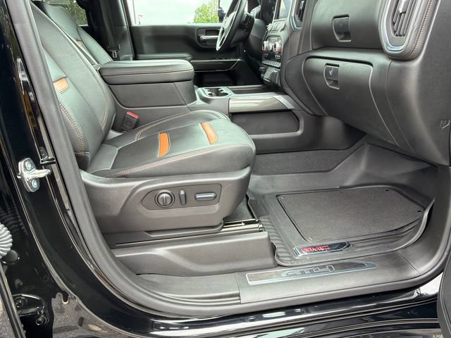 Used 2023 GMC Sierra 2500 AT4 w/ Gooseneck/5TH Wheel Package AWD/4WD image 13