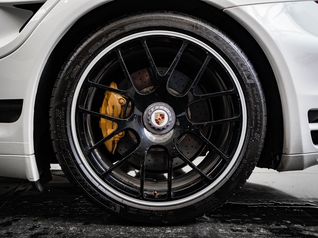 Used 2011 Porsche 911 Turbo S image 12