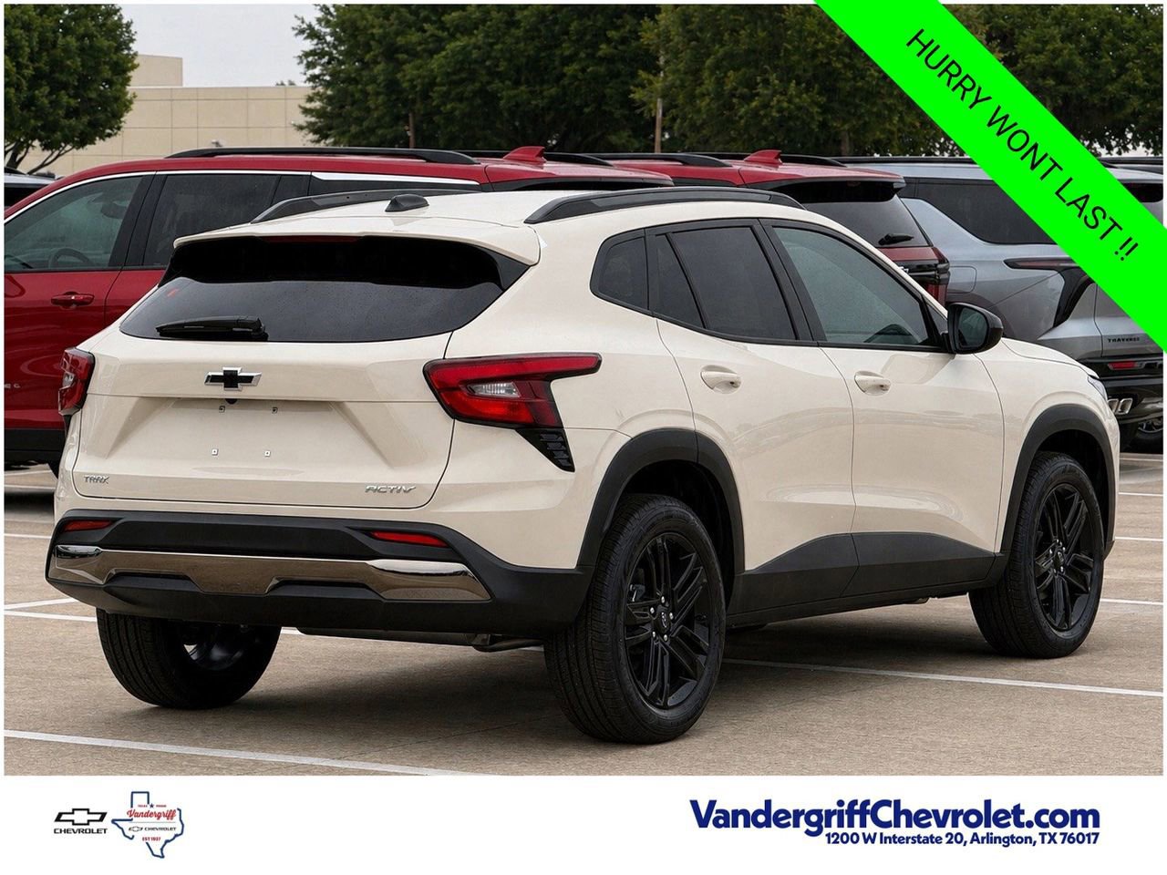 New 2026 Chevrolet Trax ACTIV w/ Driver Confidence Package FWD image 4