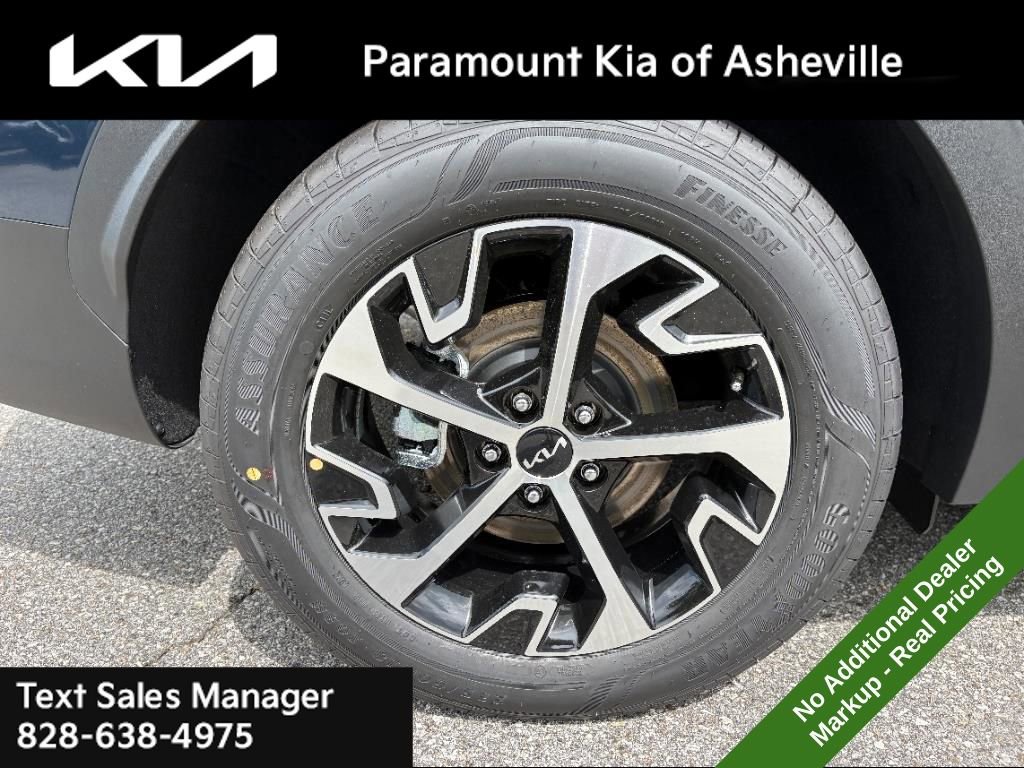 New 2025 Kia Sportage EX w/ EX Premium Package image 30