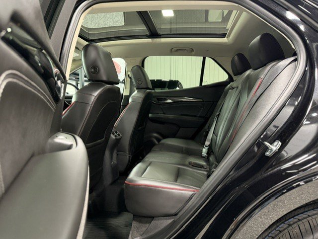 Certified 2023 Buick Envision Essence w/ Technology Package I AWD/4WD image 9