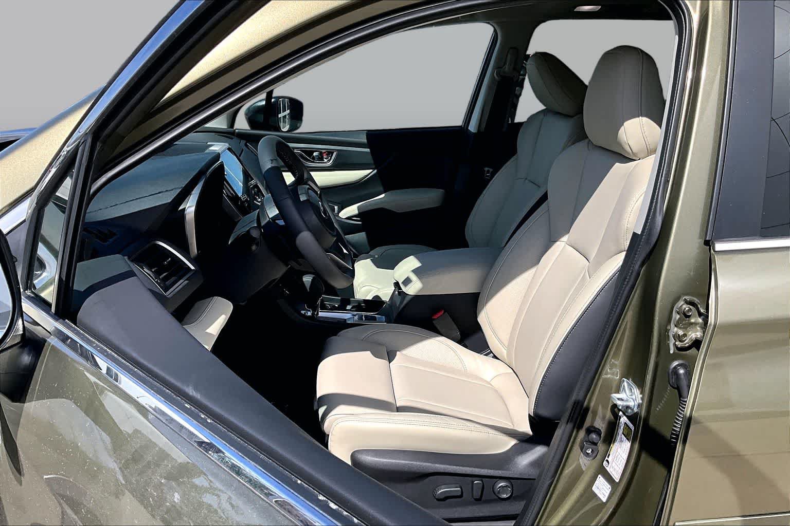 New 2026 Subaru Ascent Limited AWD/4WD image 9