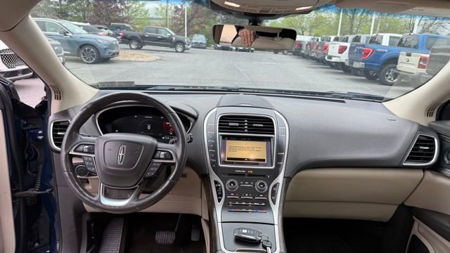 Used 2019 Lincoln Nautilus Reserve w/ Driver Assistance Package AWD/4WD image 10
