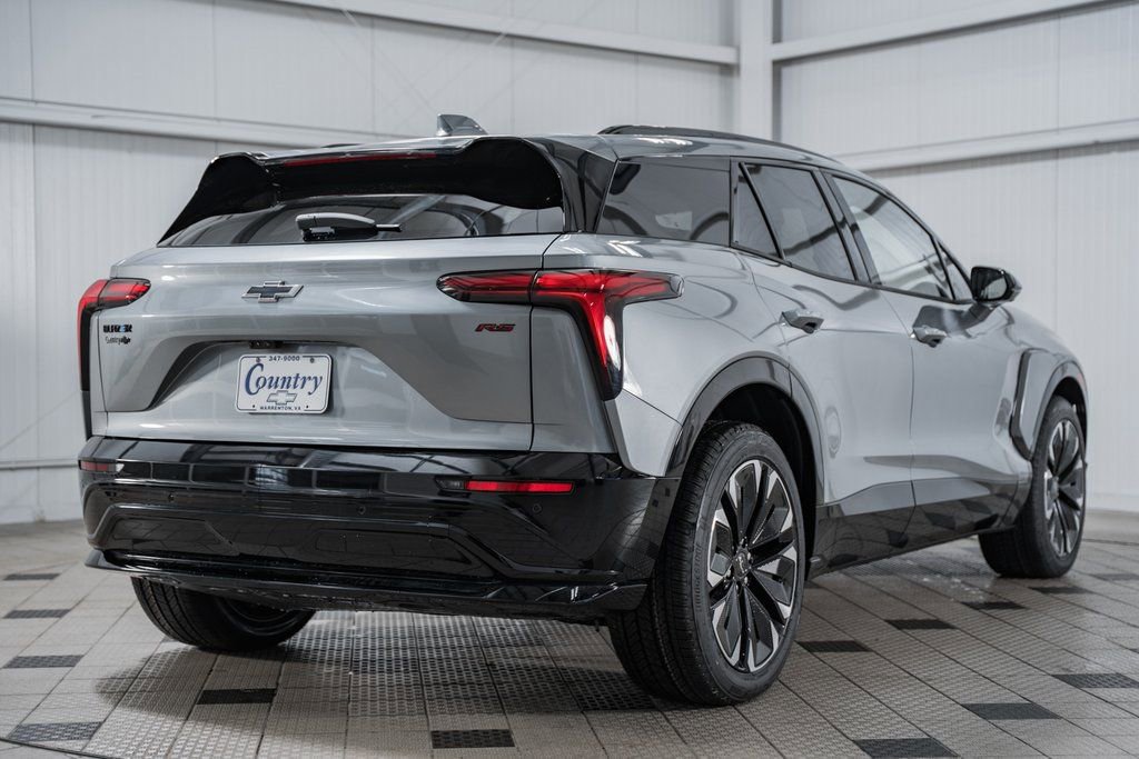 New 2025 Chevrolet Blazer EV RS RWD image 8