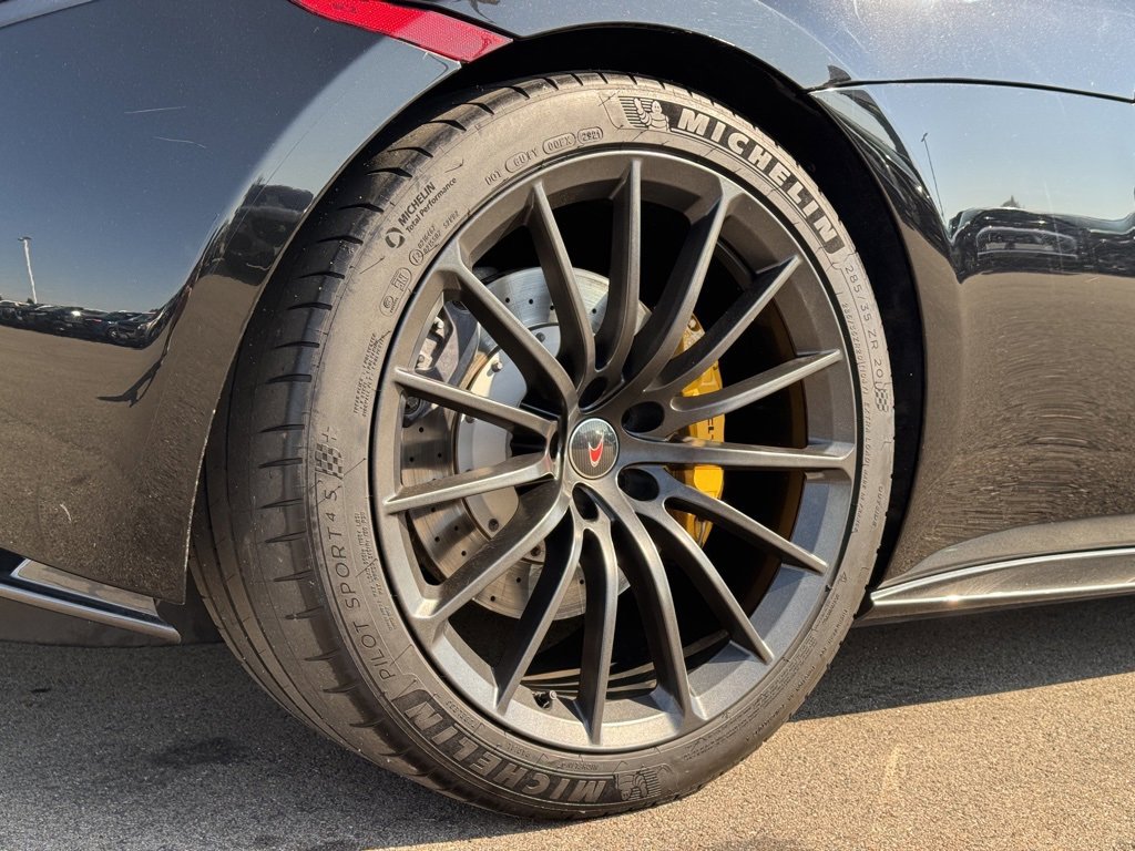 Used 2017 McLaren 570S image 23