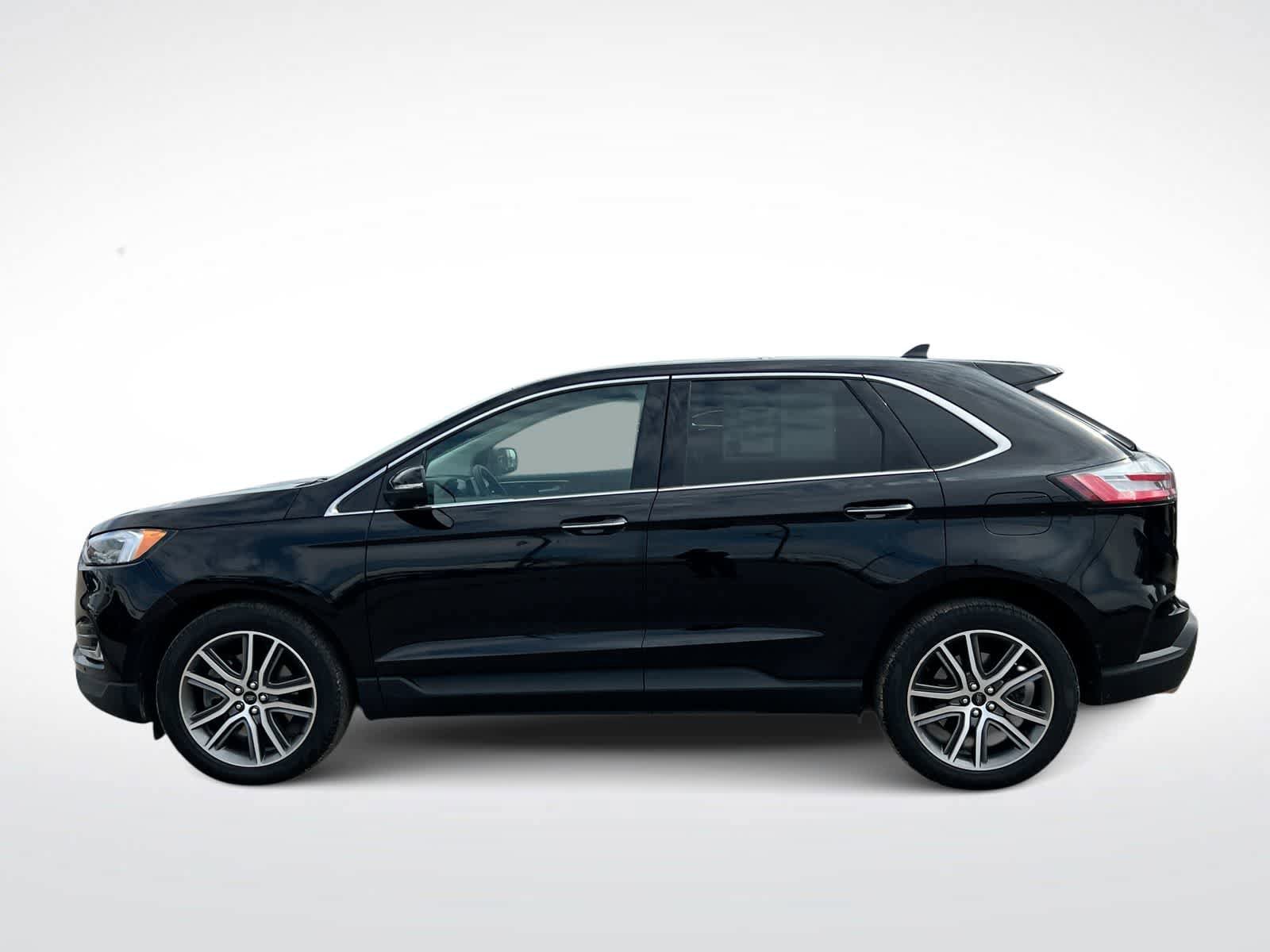 Used 2024 Ford Edge Titanium w/ Equipment Group 301A AWD/4WD image 5