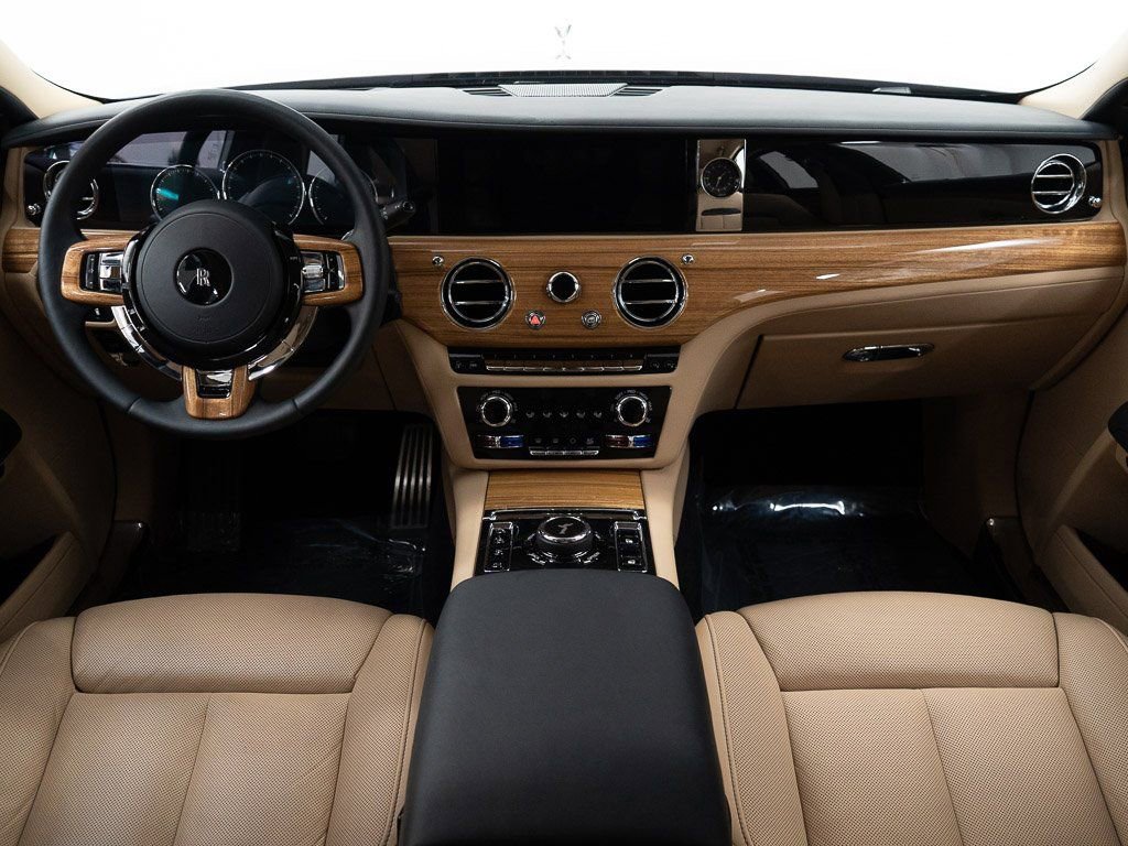 Certified 2022 Rolls-Royce Ghost image 33