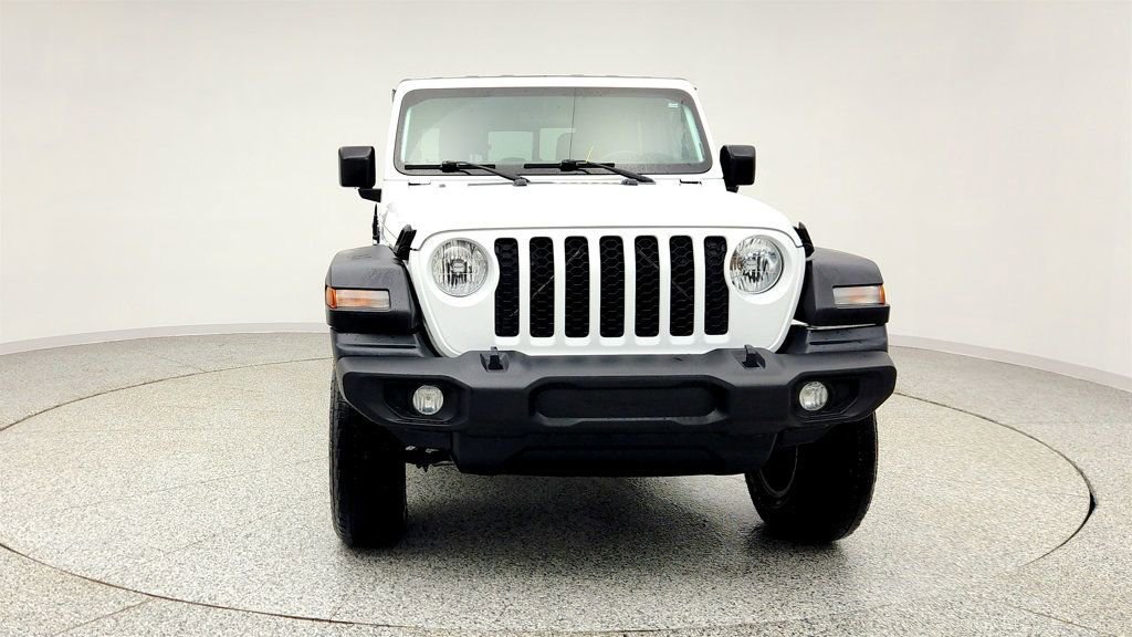 Used 2020 Jeep Gladiator Sport w/ Quick Order Package 24S AWD/4WD image 2