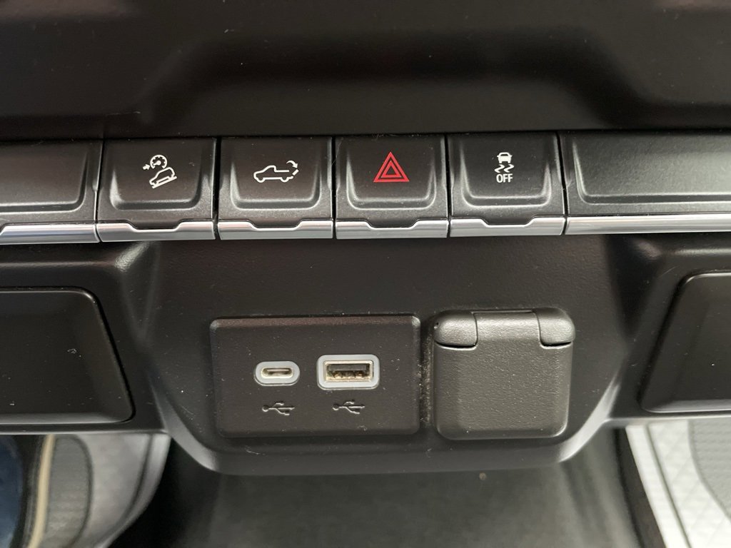 Used 2021 Chevrolet Silverado 1500 Custom Trail Boss w/ Safety Confidence Package image 11