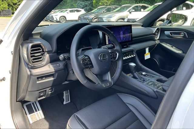 New 2026 Lexus IS 350 F Sport AWD/4WD image 6
