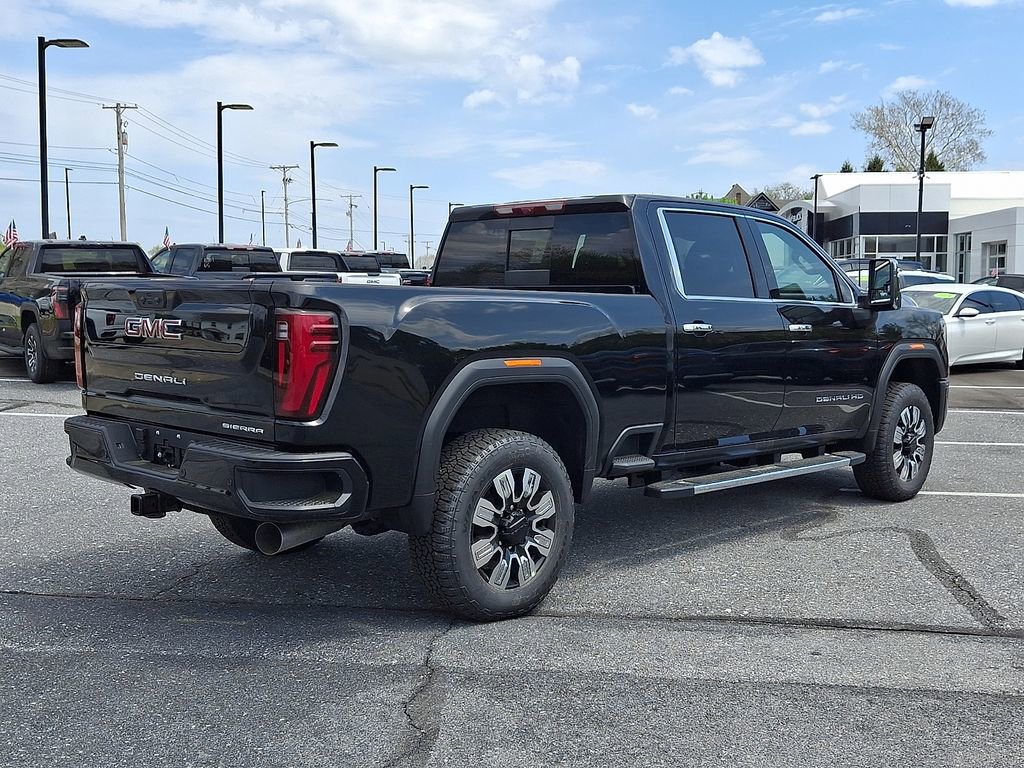 New 2026 GMC Sierra 3500 Denali w/ Technology Package AWD/4WD image 5