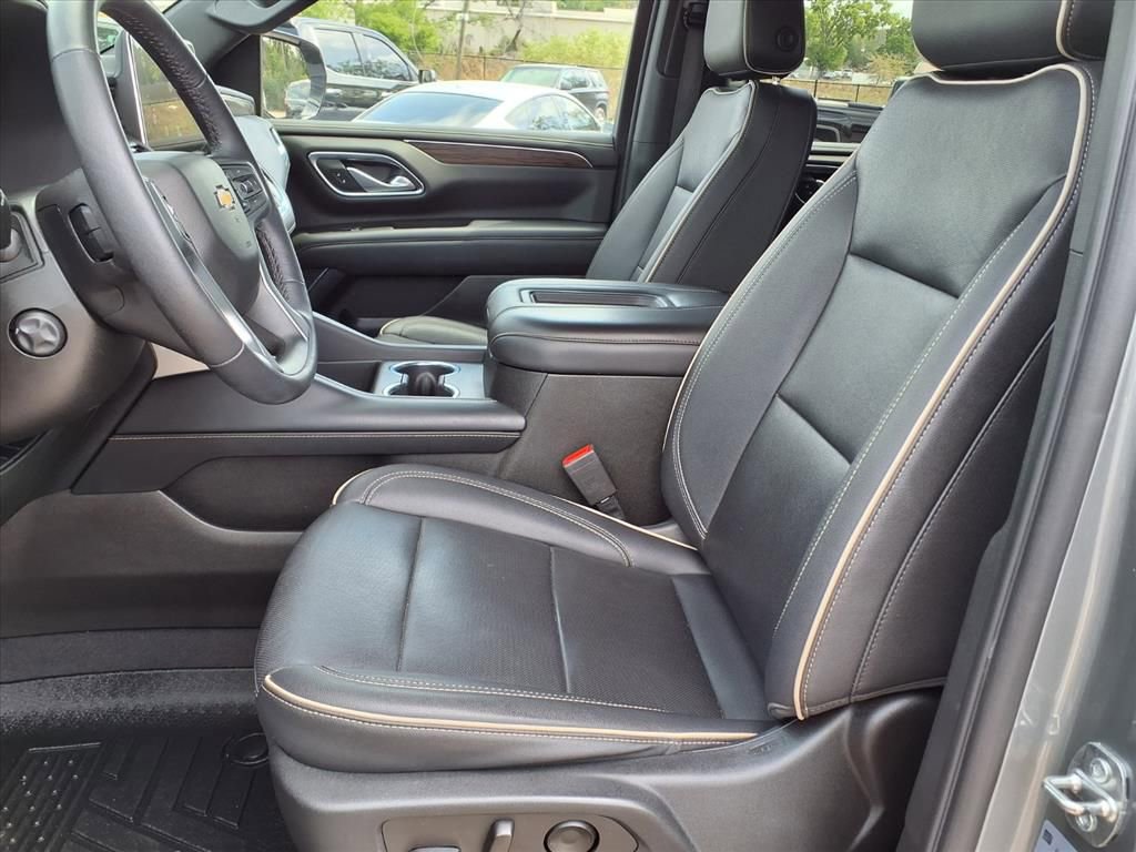 Used 2022 Chevrolet Tahoe Premier AWD/4WD image 27